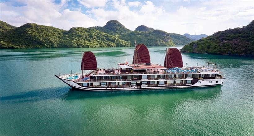 Amanda Luxury Cruise Ha Long Bay